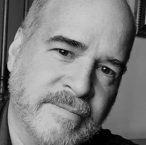 Meet your Posher, Tom